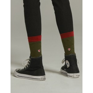 撞色緹花中筒襪